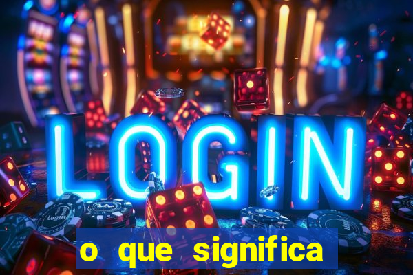 o que significa quando a luz acende sozinha